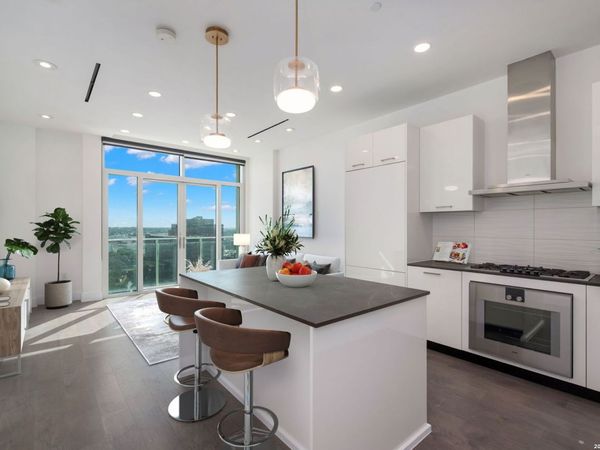 123 Lexington Ave, Unit 1303, San Antonio, TX 78205