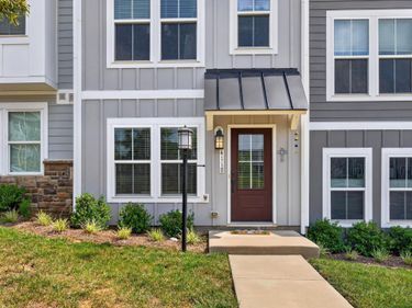 4118 DAUPHIN DR, Charlottesville, VA 22902