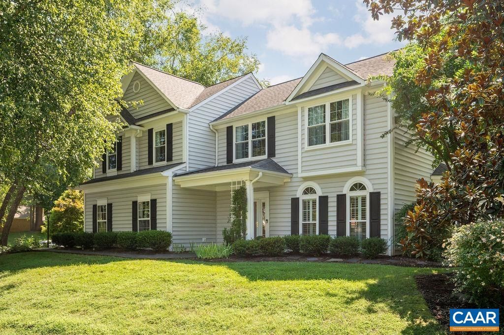 1000 Charter Oaks Dr, Charlottesville, VA 22901 Main Photo