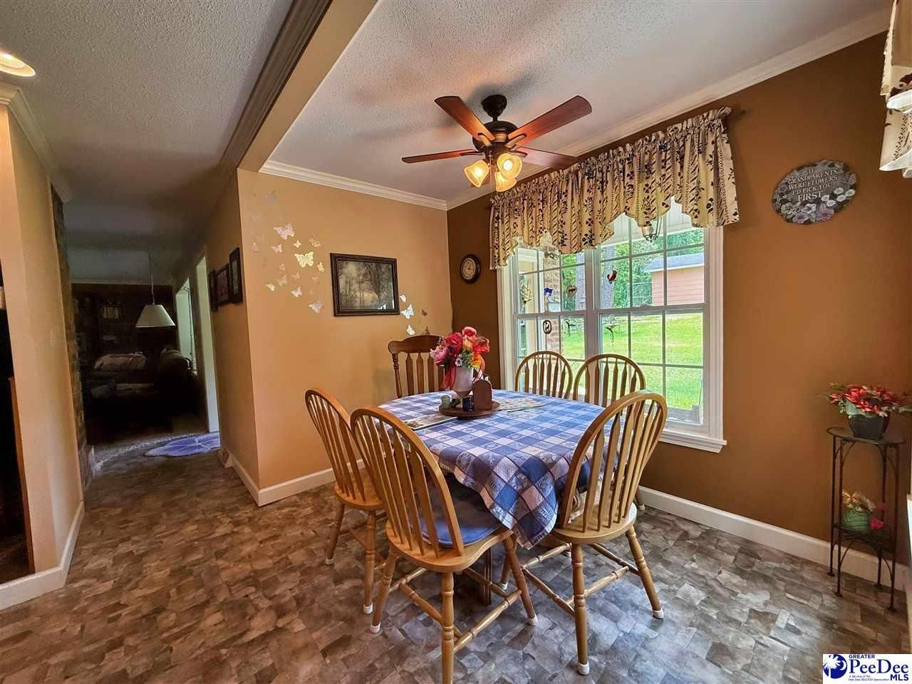 303 Park Lane Photo 15