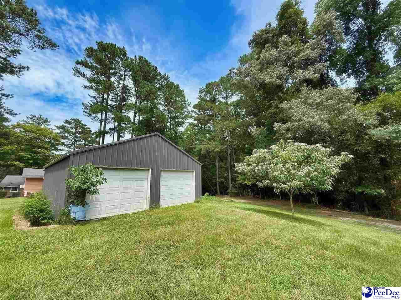 303 Park Lane Photo 16