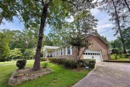 303 Park Lane photo 4