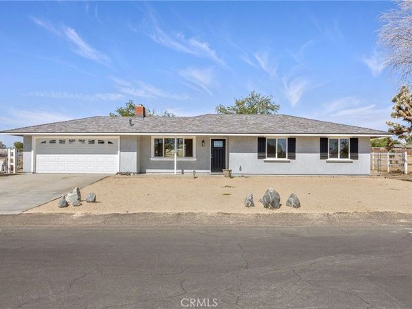 38997 164th E, Lake Los Angeles, CA 93591
