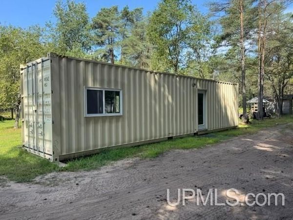 TBD N 0 Avenue, Gladstone, MI 49837