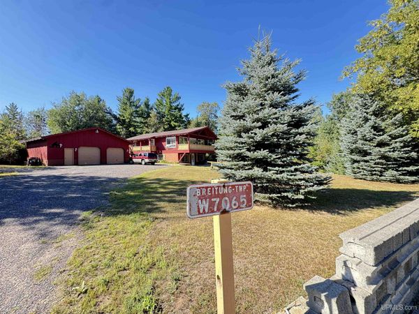7065 W US Highway 2 Highway, Breitung Twp, MI 49876