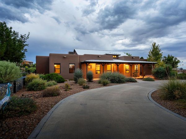11940 Pino Avenue NE, Albuquerque, NM 87122