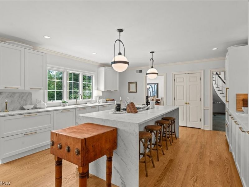1249 W Hill Drive, Gates Mills, OH 44040 Photo 12