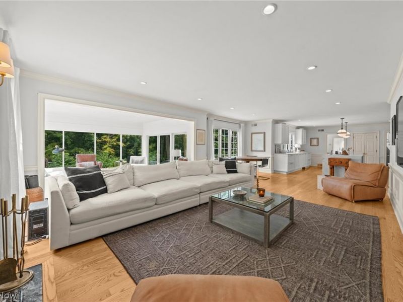 1249 W Hill Drive, Gates Mills, OH 44040 Photo 18