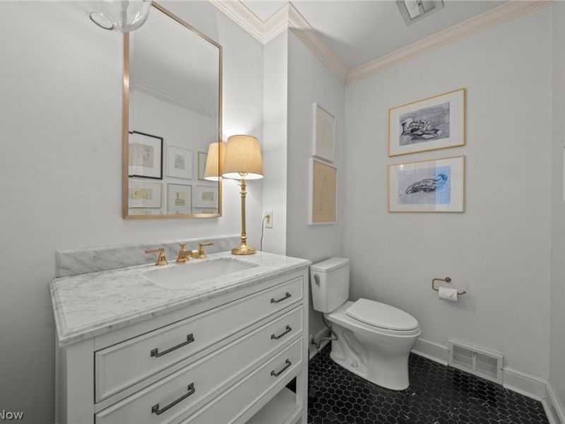 1249 W Hill Drive, Gates Mills, OH 44040 Photo 39