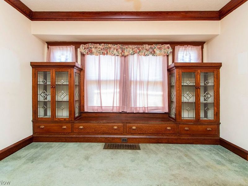 11116 Parkhurst Drive, Cleveland, OH 44111 Photo 10