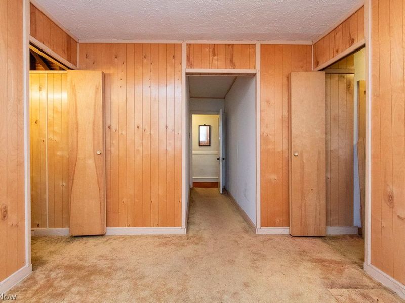 11116 Parkhurst Drive, Cleveland, OH 44111 Photo 24