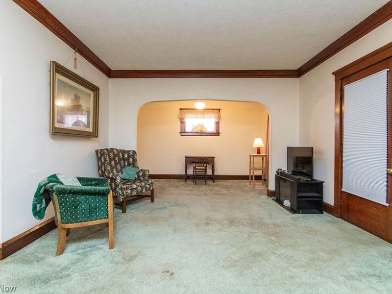 11116 Parkhurst Drive, Cleveland, OH 44111 Photo 6