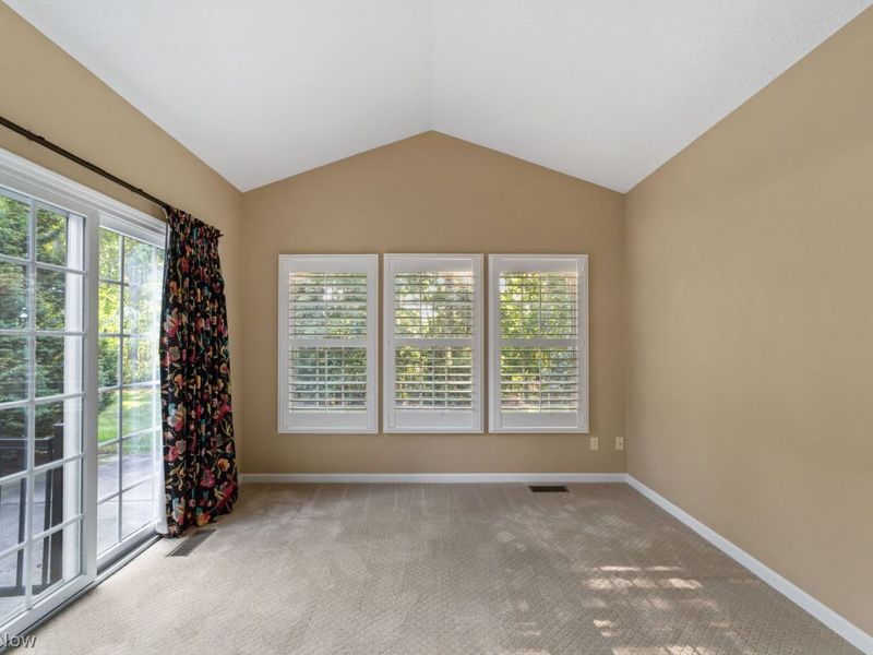 33884 Mapleridge Boulevard, Avon, OH 44011 Photo 19