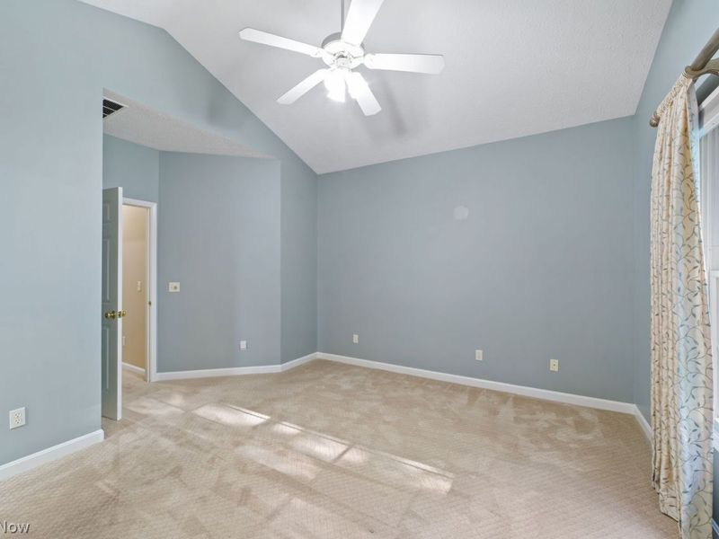 33884 Mapleridge Boulevard, Avon, OH 44011 Photo 29