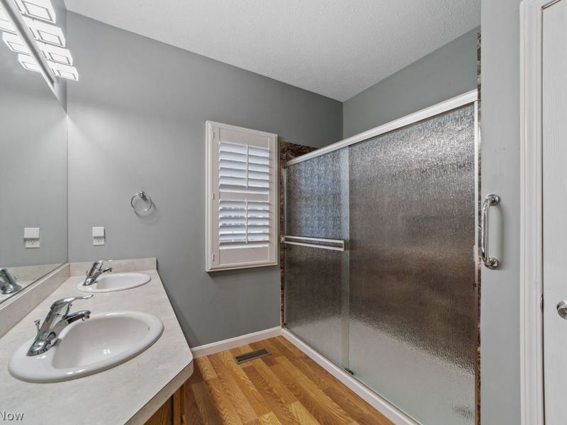 33884 Mapleridge Boulevard, Avon, OH 44011 Photo 30