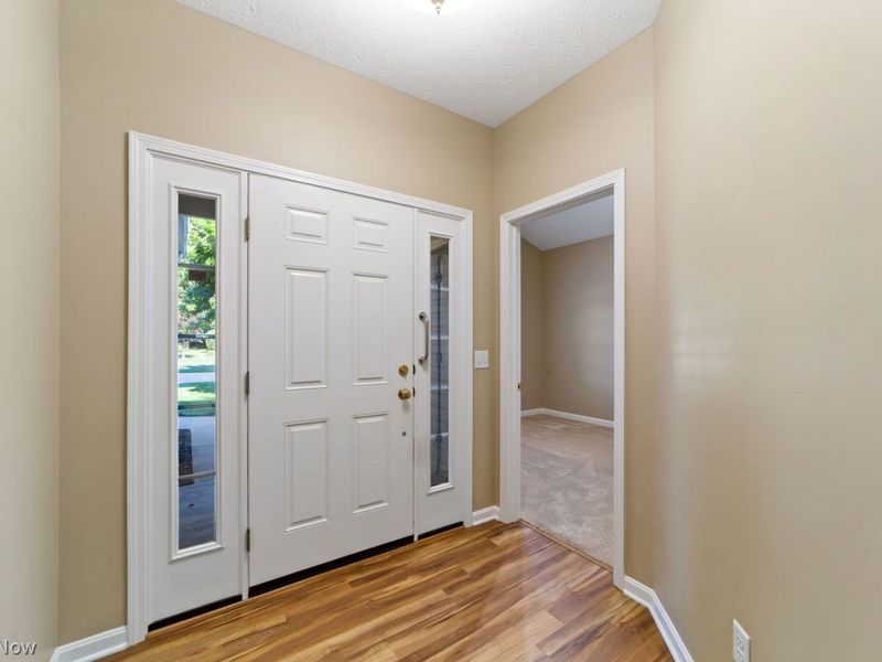 33884 Mapleridge Boulevard, Avon, OH 44011 Photo 4