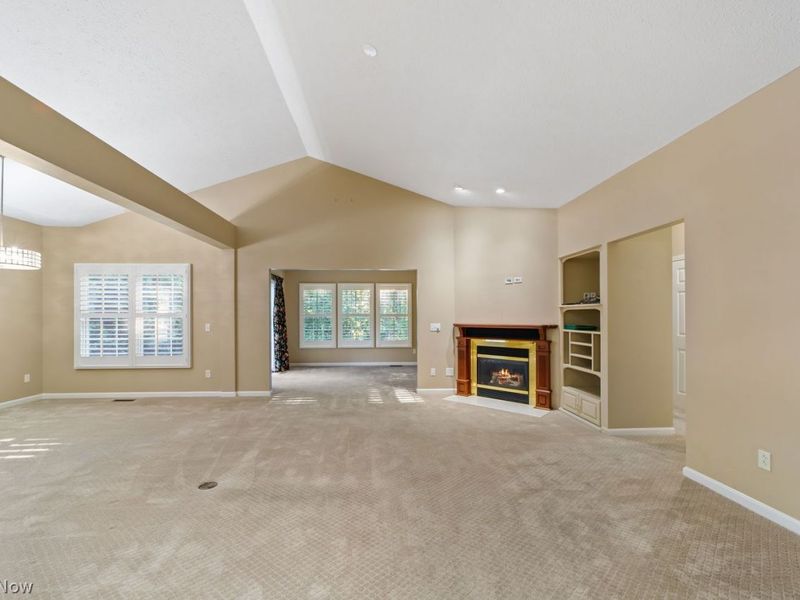 33884 Mapleridge Boulevard, Avon, OH 44011 Photo 7