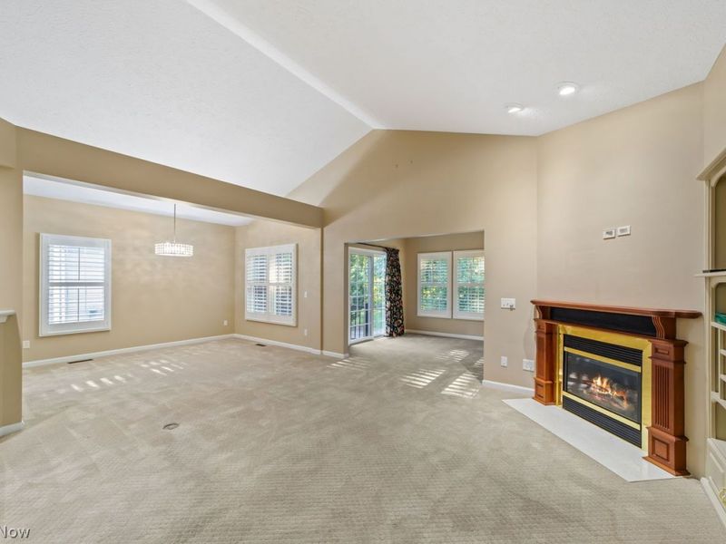33884 Mapleridge Boulevard, Avon, OH 44011 Photo 9