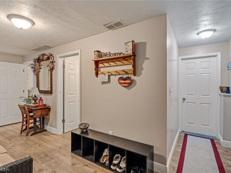 3902 S Newton Falls Road, Diamond, OH 44412 Photo 35