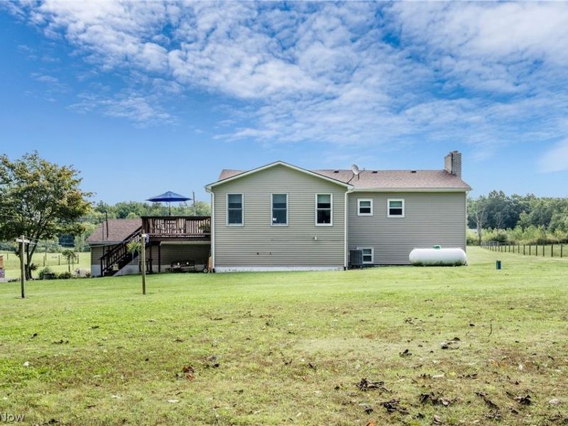 3902 S Newton Falls Road, Diamond, OH 44412 Photo 9