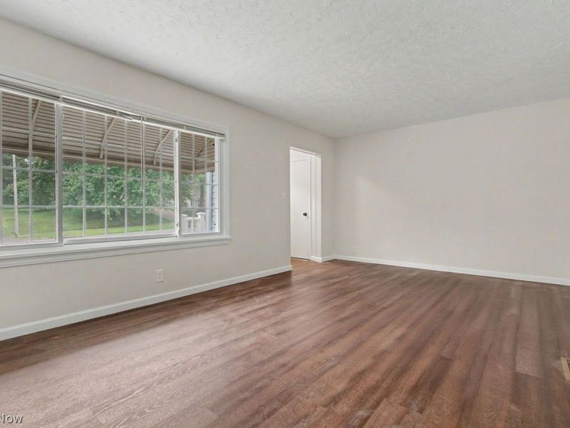 2651 Robindale Avenue, Akron, OH 44312 Photo 3