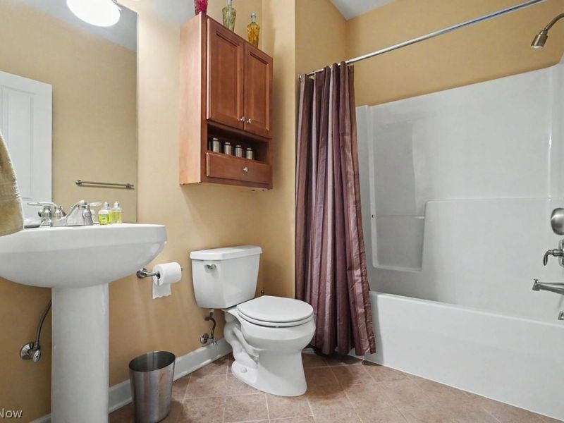 604 Rundle Street, Lagrange, OH 44050 Photo 16