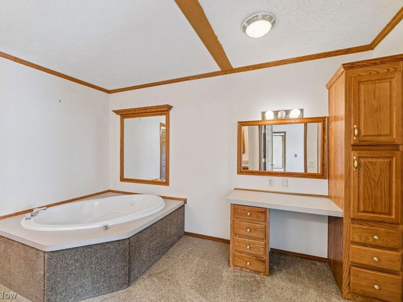 1705 W Steiner Road, Creston, OH 44217 Photo 16