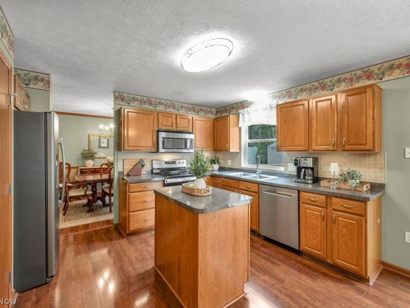 218 Simon Lane, Medina, OH 44256 Photo 11