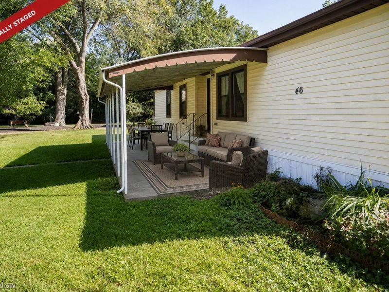 46 Sycamore Drive, Olmsted Township, OH 44138 Photo 4
