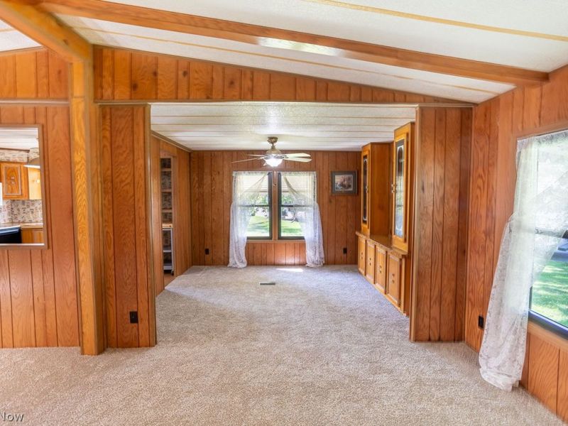 46 Sycamore Drive, Olmsted Township, OH 44138 Photo 9