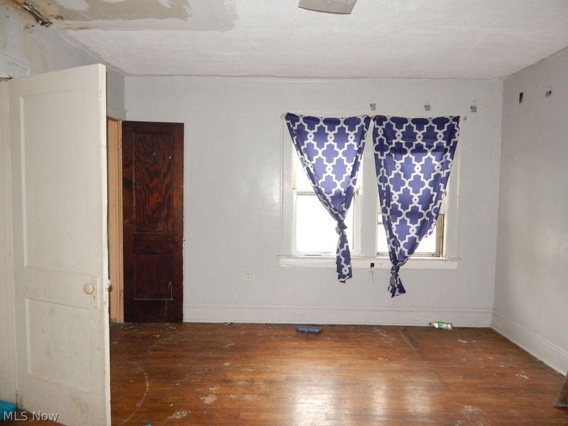 3389 Martin Luther King Jr Drive, Cleveland, OH 44104 Photo 11