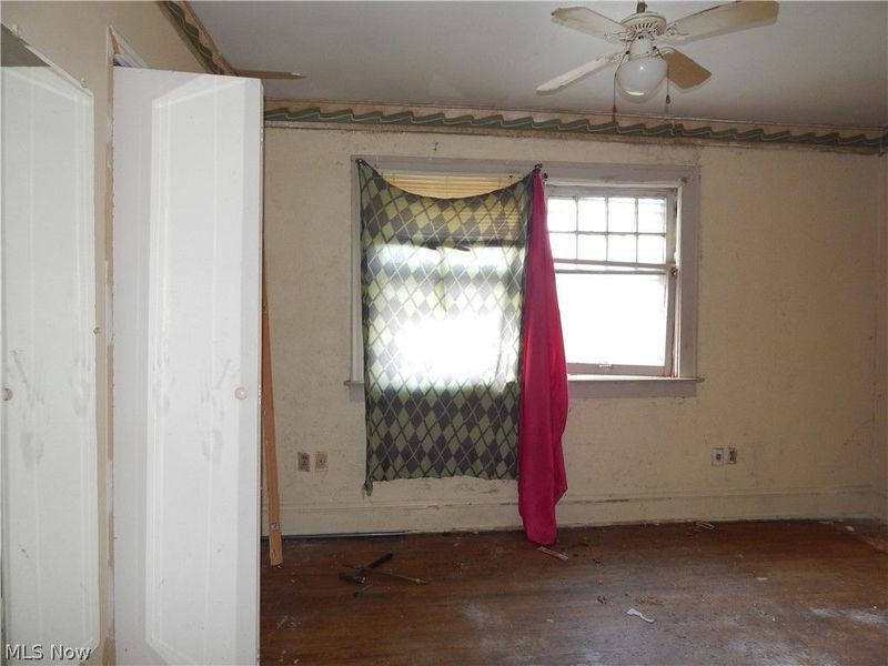 3389 Martin Luther King Jr Drive, Cleveland, OH 44104 Photo 34
