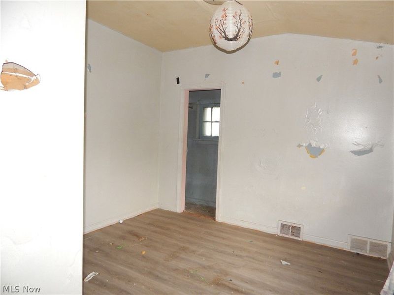 3389 Martin Luther King Jr Drive, Cleveland, OH 44104 Photo 40