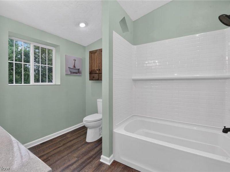 7915 Hill Church Street SE, East Canton, OH 44730 Photo 16