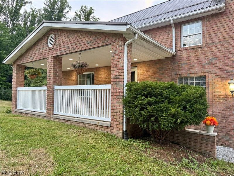 7915 Hill Church Street SE, East Canton, OH 44730 Photo 2