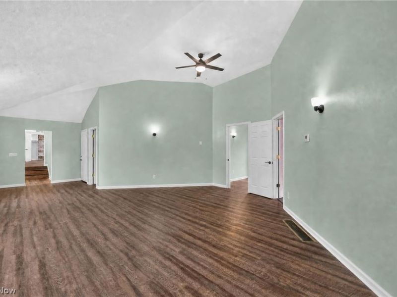 7915 Hill Church Street SE, East Canton, OH 44730 Photo 24