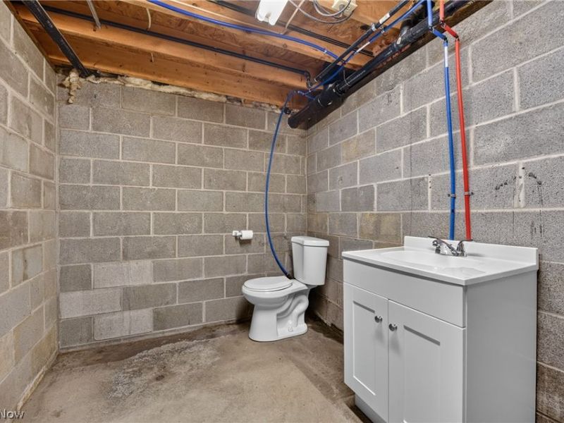 7915 Hill Church Street SE, East Canton, OH 44730 Photo 35