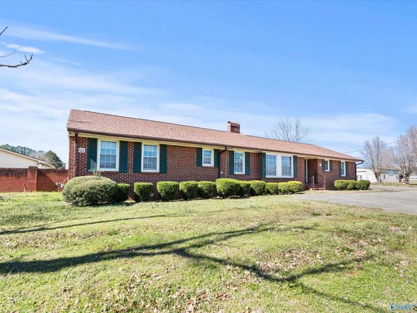 3621 A&B Winchester Road, Unit A&B, New Market, AL 35761
