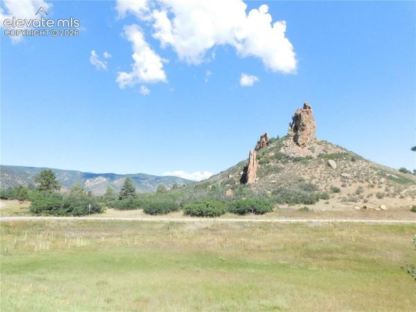 5905 Country Club Drive, Larkspur, CO 80118