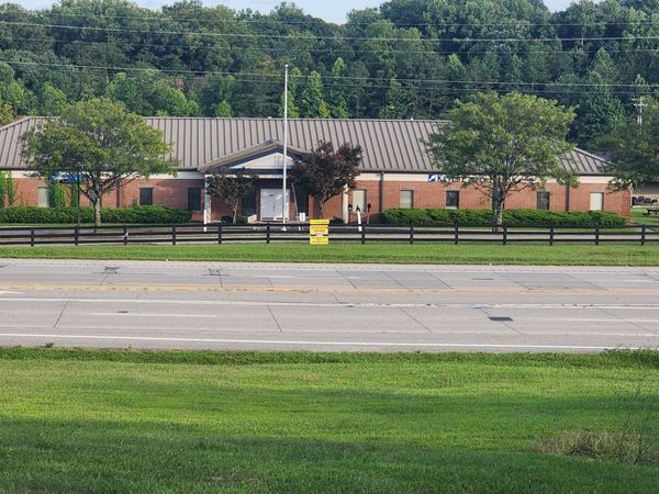 1374 E Highway 192, London, KY 40744