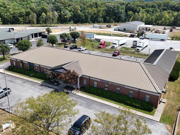 1374 E Highway 192, London, KY 40744