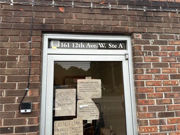 161 W 12th Avenue W, Guin, AL 35563