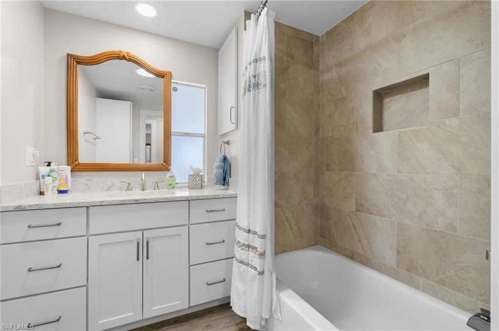 60 Palos Dr, Naples, FL 34104 Photo