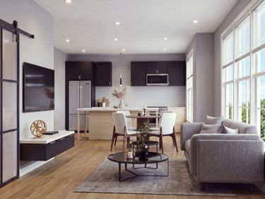 596 Washington St, Unit 403, Whitman, MA 02382