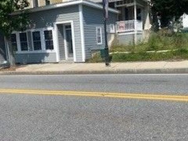 107 Church St, Unit 1, Northbridge, MA 01588