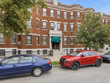 1572 Commonwealth Ave, Unit 6, Boston, MA 02135