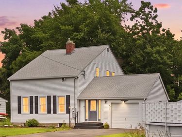 142 Cooper, Agawam, MA 01001
