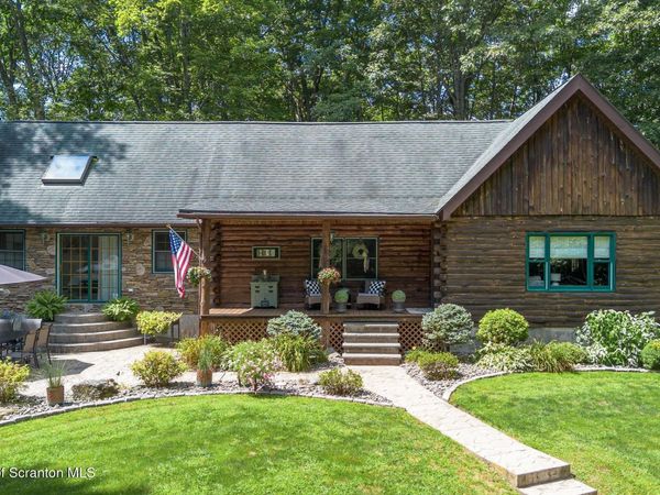 108 Stevens Road, Jefferson Twp, PA 18436