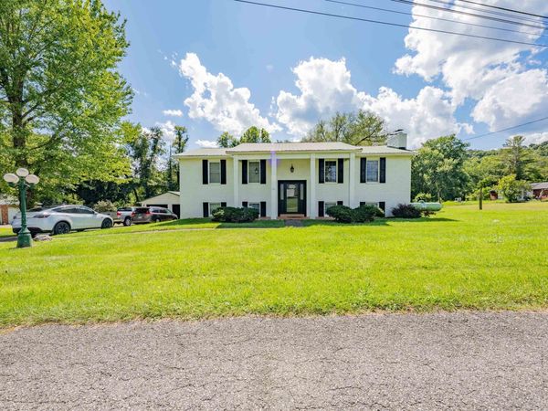 46 Studebaker Road , Wurtland, KY 41144