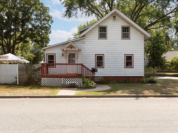 855 Stout Street, Menomonie, WI 54751